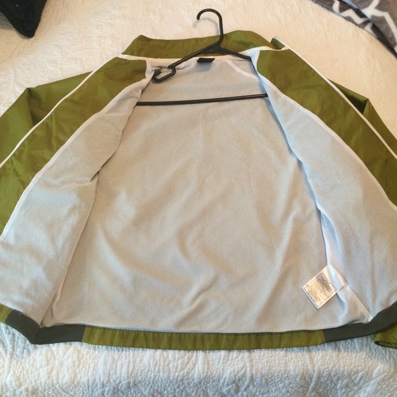 Nike Wind Full-Zip!!! - Picture 2 of 3