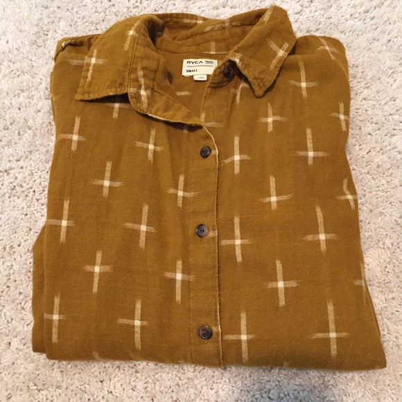 RVCA Button up top