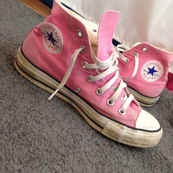Pink high top converse