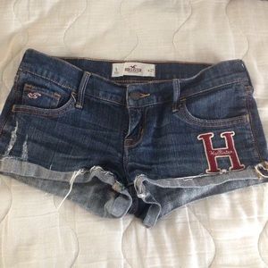 Cute Hollister shorts