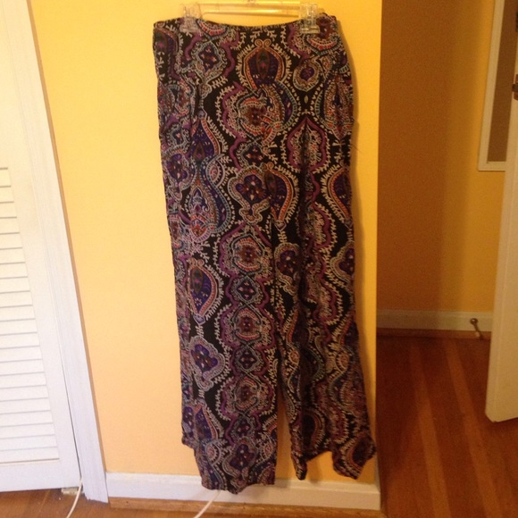 Pattern flowly pants with pockets