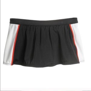 BRAND NEW ❤️ Nike Bathing Suit Skirt/Skort Bottom