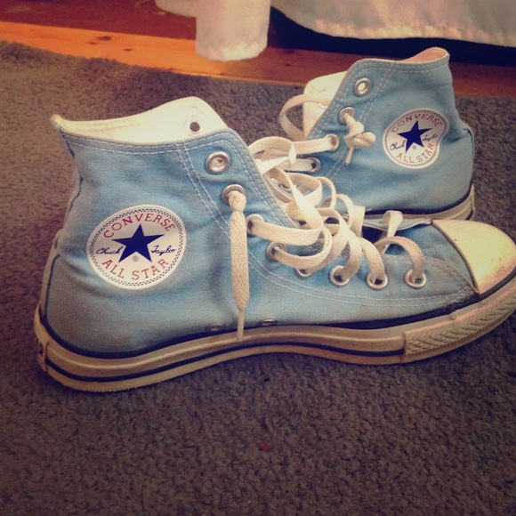 Blue high top converse