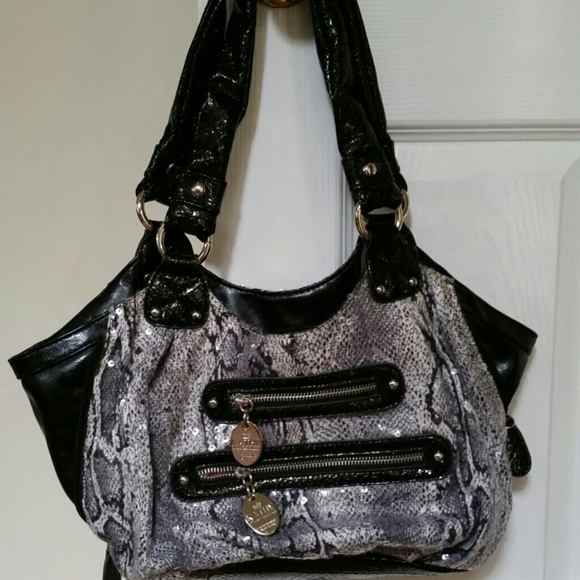 Kathy van Zeeland black and gray purse