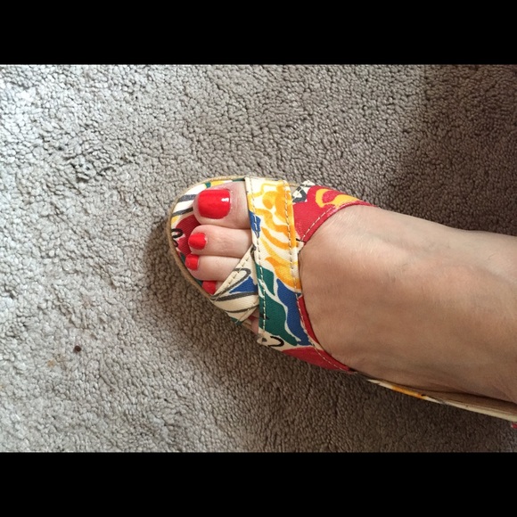 Printed Fabric Wedges by Franco Sarto! Sz 9