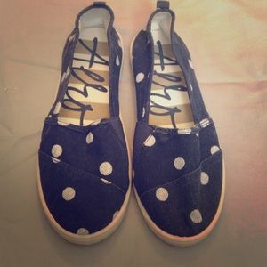 Traded *Never worn, Navy blue, and polka dot shoes