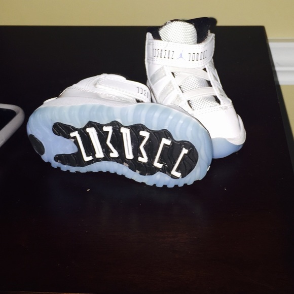 Jordan 11's