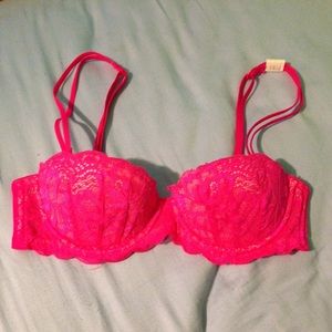 VS PINK 32B Date Bra