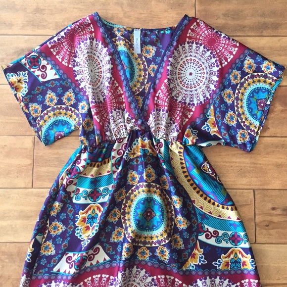 *SOLD* Oversized Boho Paisley Silky Peasant Dress - Picture 2 of 3