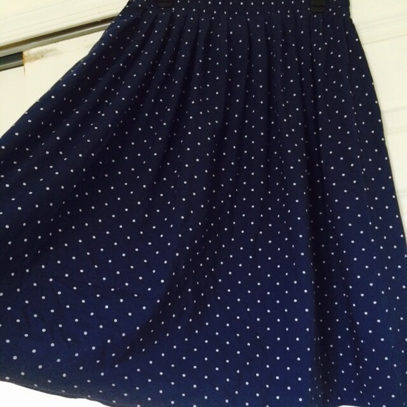 🎉✨Navy blue & white polka dot a line skirt✨🎉 - Picture 2 of 3