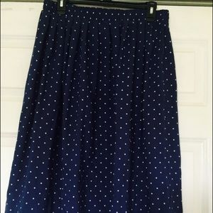 🎉✨Navy blue & white polka dot a line skirt✨🎉