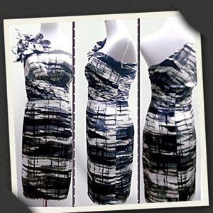 🚫SOLD👗One Shoulder Dress