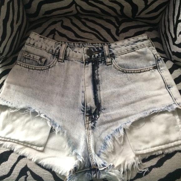 BDG Acid Wash High-low Shorts