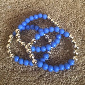 Plastic elastic beaded bracelets