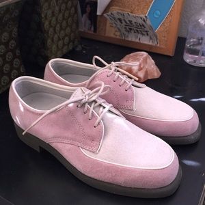 Vintage Hush Puppies Oxfords (Size 5)