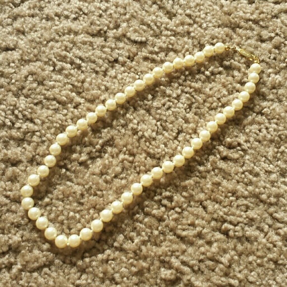 Pearl necklace