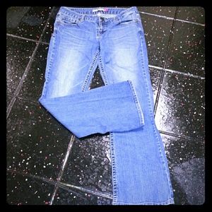 LIKE NEW AEROPOSTALE JEANS!