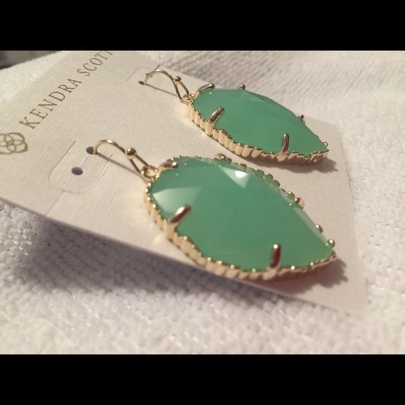๐๐BUNDLED๐๐Kendra Scott Corley earrings - Picture 2 of 4