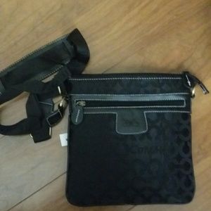 (Final sale)Coach shoulder bag black
