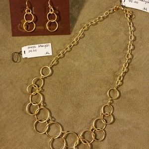 Premier Designs necklace and earrings set
