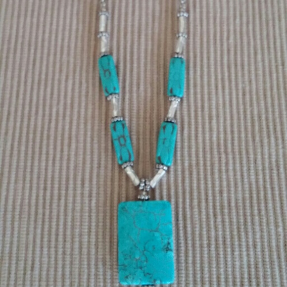 Silver and turquoise necklace - Picture 3 of 3