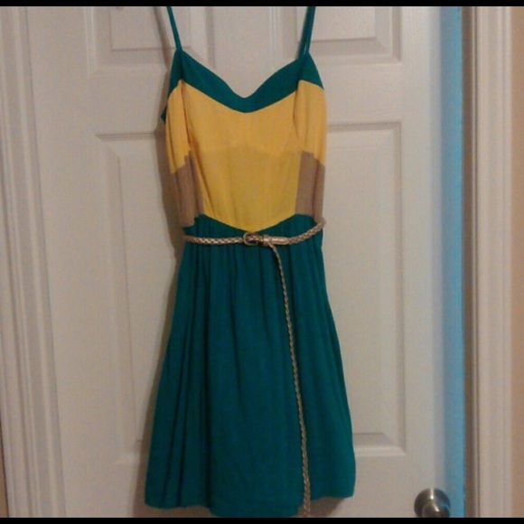 Teal Yellow and Khaki Dress! Free purse