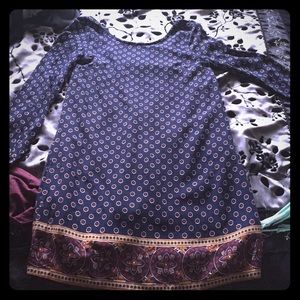 Cute lowered back loose dress