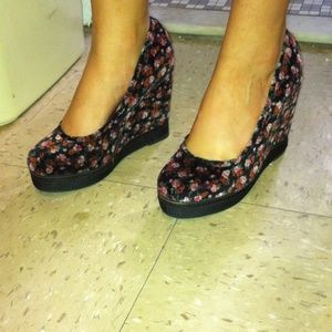 Floral heels
