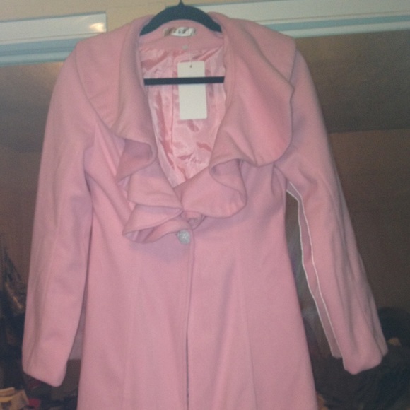 Please read item description thoroughly. Pink coat