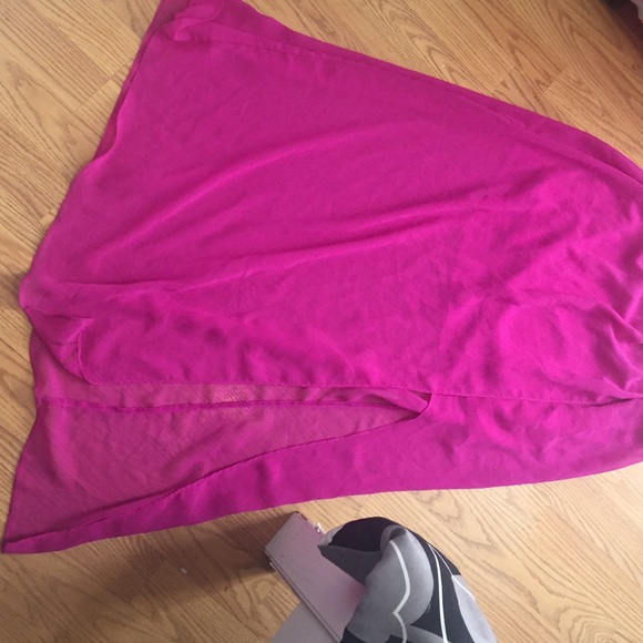 ⛔️BUNDLE Maxi Skirt with Stripe Crop Top Bundle!⛔️ - Picture 3 of 4