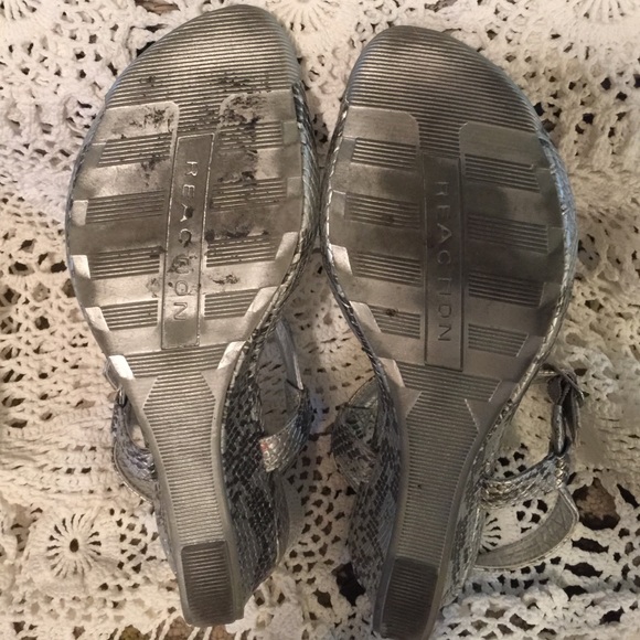 Kenneth Cole wedge sandal - Picture 4 of 4