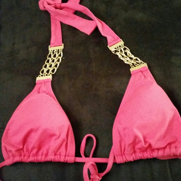 Hot bikini top