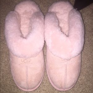 Pink ugg slippers