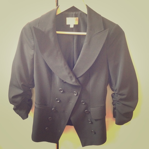 Size 2 Elizabeth and James black tailored blazer