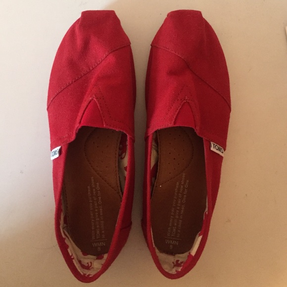 Red TOMS
