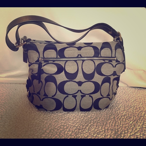 $1.99 SHIPPING! Coach Signature Crossbody