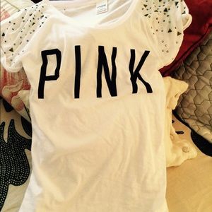 Pink tee shirt