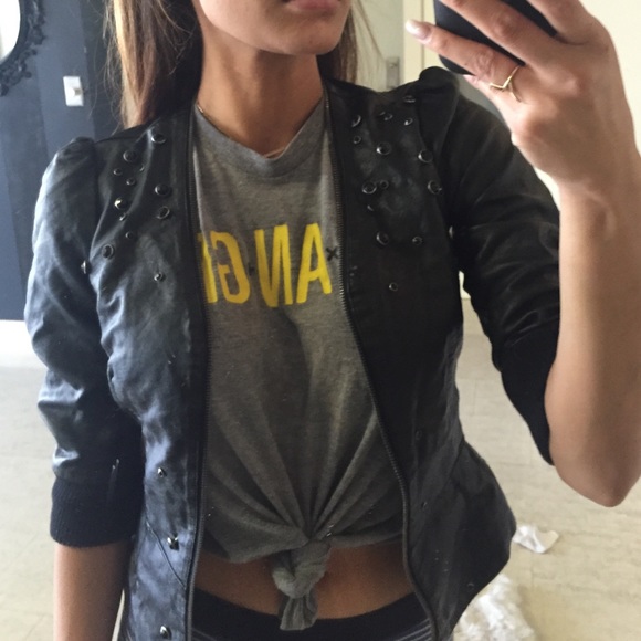 Leather jacket - Picture 4 of 4