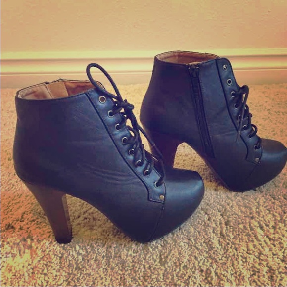 Qupid Shoes - Qupid booties