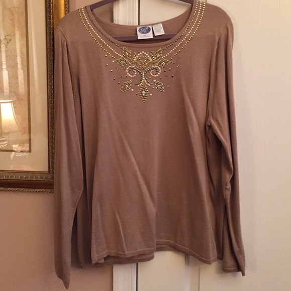 Gorgeous long sleeve embellished Diane Gilman top