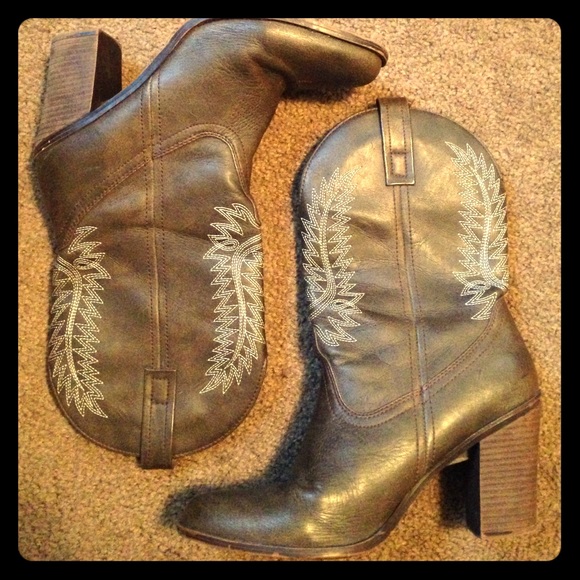 Cow girl boots!
