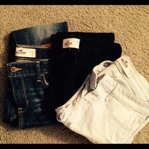 Still available - Hollister, 🌺3 pairs. 🌺Size 3.