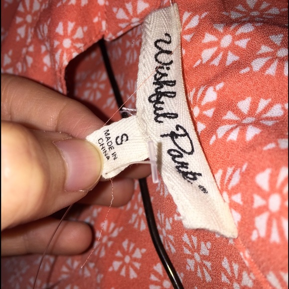 Cute Hi Low shirt NWOT - Picture 2 of 2