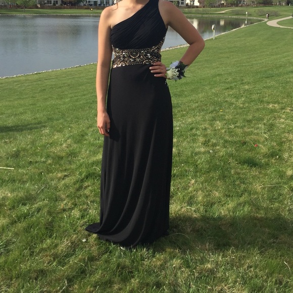 Black One Strapped Prom Dress