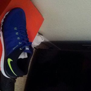 Nike size 9 men