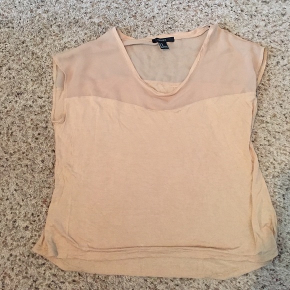 T-shirt.