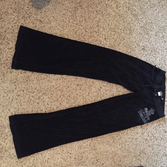Juicy couture sweat pants.