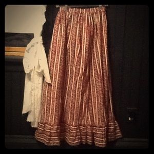 Vintage gunne sax type skirt