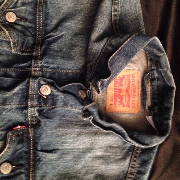 LEVI'S JACKET - Picture 3 of 3