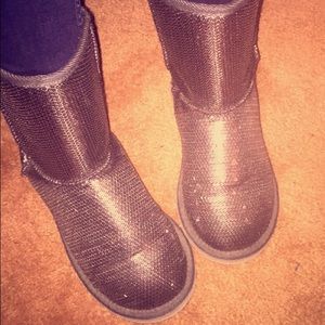 ✨glitter boots.✨
